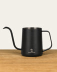 Vannkanne i rustfritt stål - 600 ml (svart)